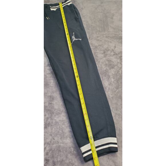 Nike Air Jordan Sz M Jogger Sweatpants Men Black Flight Essentials Workout C11 - Picture 2 of 11